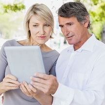 Gilt yields fall to 4.81%